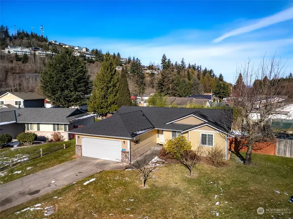 1235 Bradley Court, Burlington, WA 98233