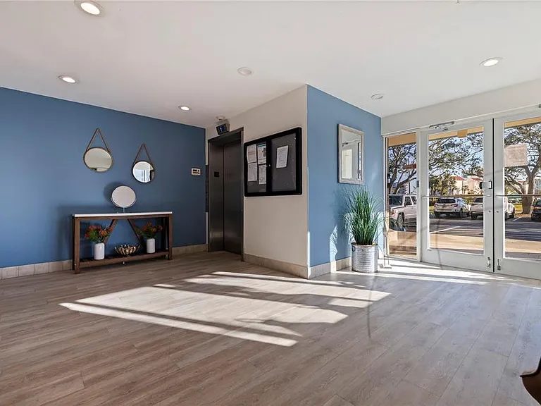 7902 Sailboat Key Blvd S #206 — Photo 32