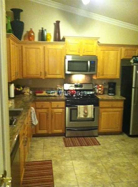 1st image of 384 Blanca Springs Dr