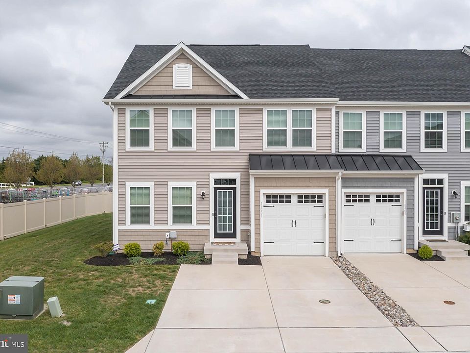1st image of 16201 Duneside Dr