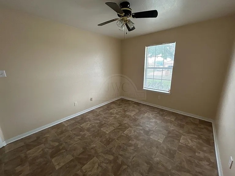 2707 Casey Dr — Photo 20