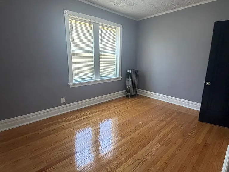 7001 S Aberdeen St — Photo 18