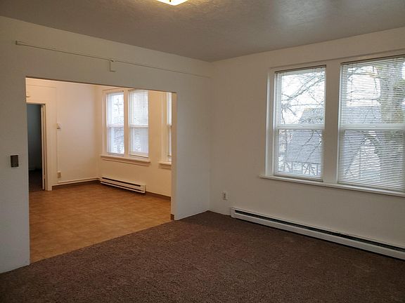 5th image of 1302 21st Ave APT 10