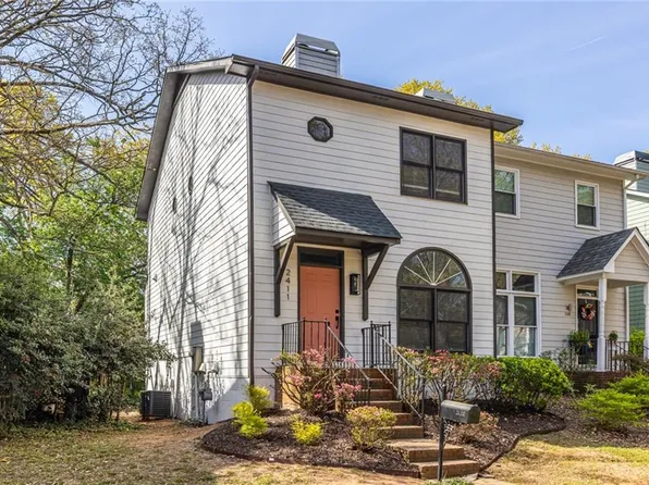 2411 Charleston Oaks Ln, Decatur, GA 30030