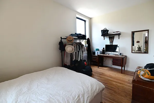 Rented by J Misrahi Realty Corp | media 8