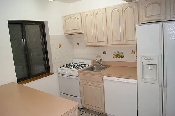 Rented by Cherny Properties, Inc. | media 11