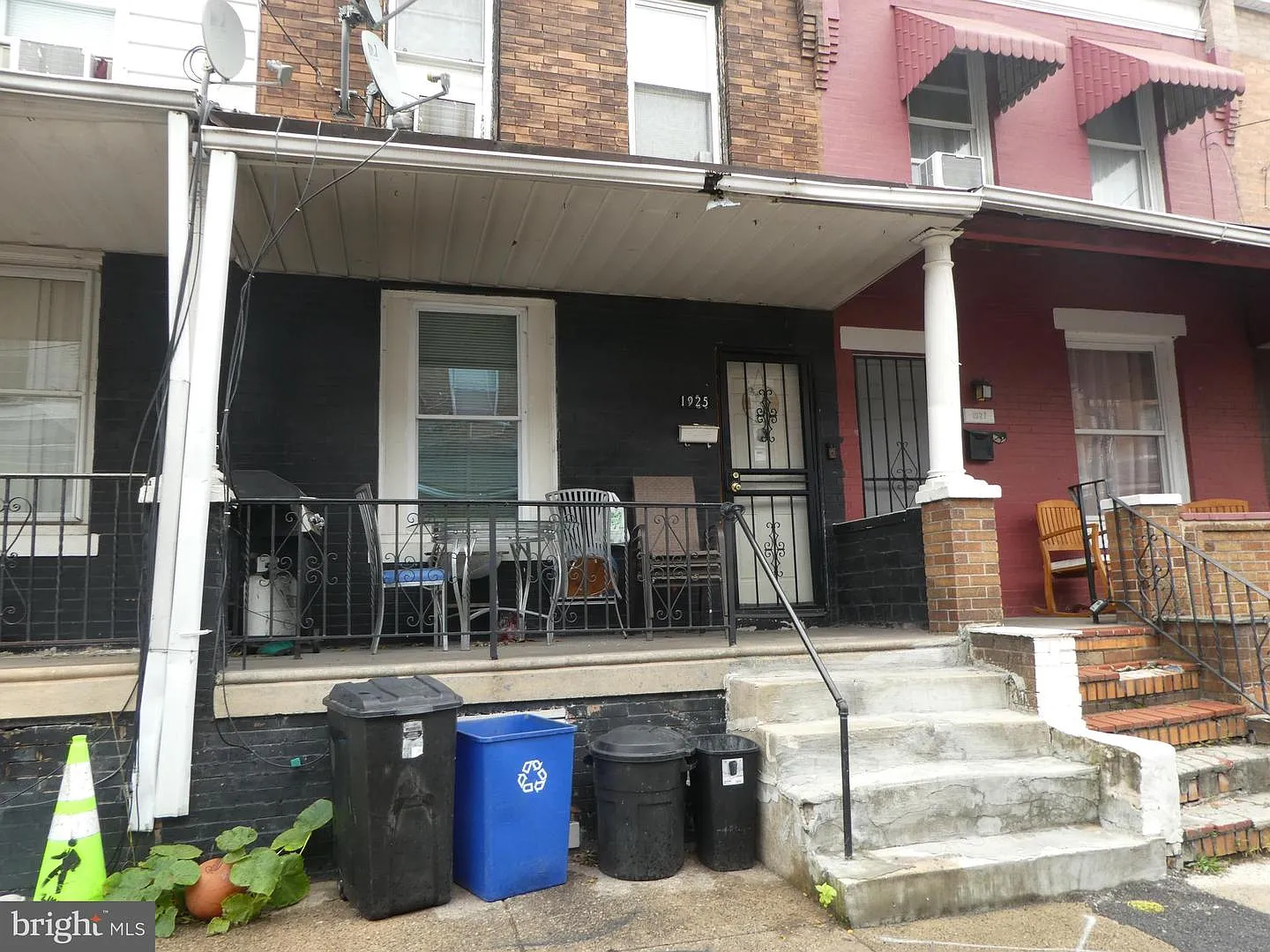 1925 S Beechwood St photo 1