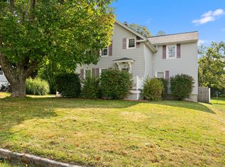 80 Lake St, Moosup, CT 06354