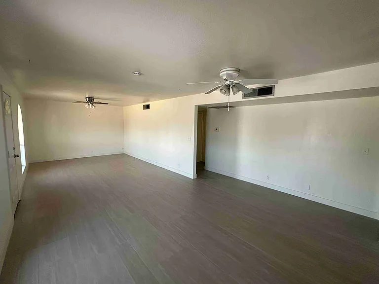 1127 W Frito Ave — Photo 8