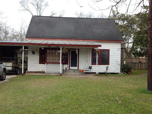 1st image of 308 W Smith St