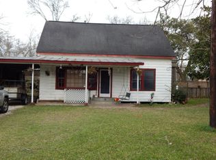 308 W Smith St, Brazoria, TX 77422
