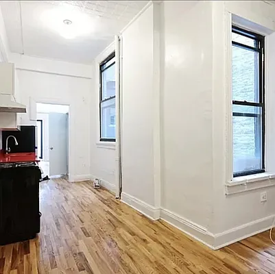 Rented by Brooklyn Property Group LLC | media 18