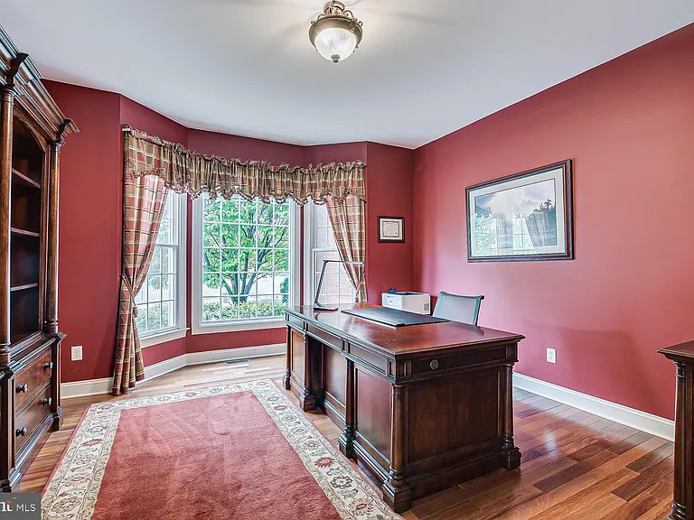 5 Erin Ct — Photo 12