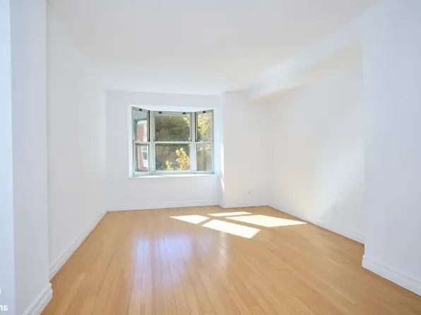 1400 Fifth Avenue image 8 of 13