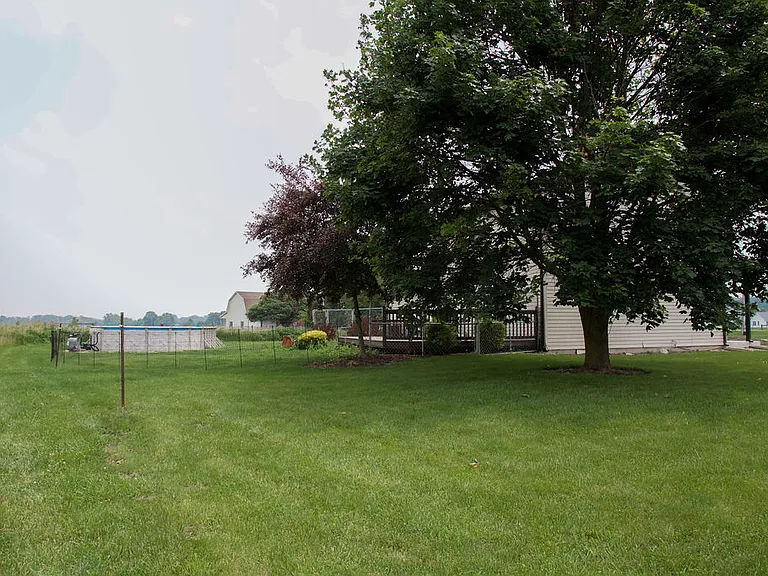 14907 Rohman Rd — Photo 12