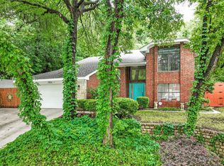 1206 Hickory Valley Ct, Arlington, TX 76006