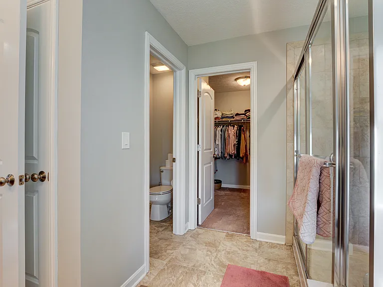 5589 Landgate Dr — Photo 13