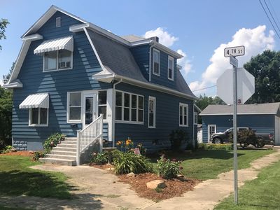 802 W 4th St, Edwardsport, IN, 47512