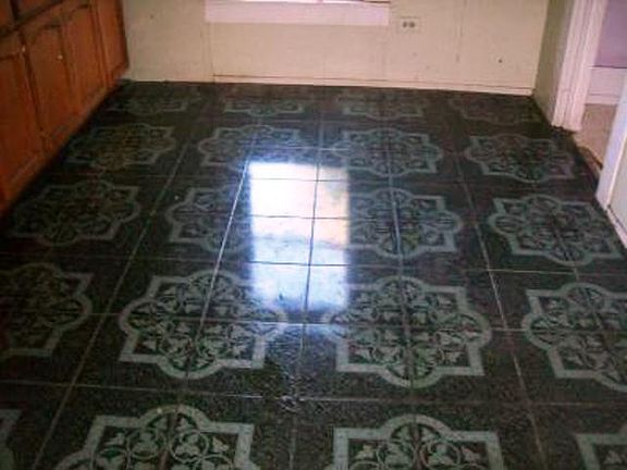5th image of 212 Vineyard Ave
