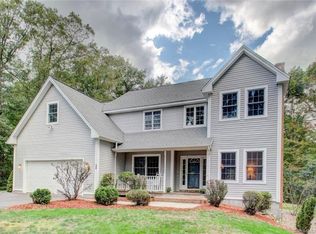 45 Pepperbush Dr, Amston, CT 06231