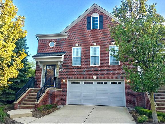 5th image of 802 Sandalwood Dr #1