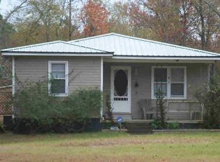 1001 Calvary Church Rd, Swansea, SC 29160