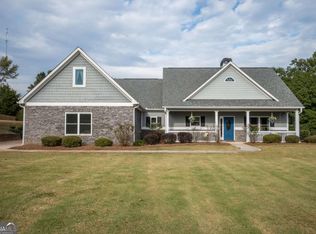 186 Hargrove Cir, Winterville, GA 30683