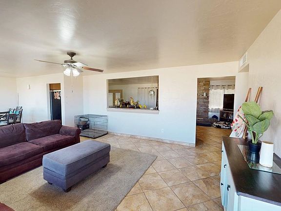 3rd image of 2100 Ocotillo Dr