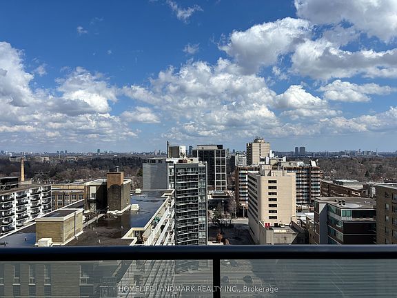 5th image of 185 Roehampton Ave #1209
