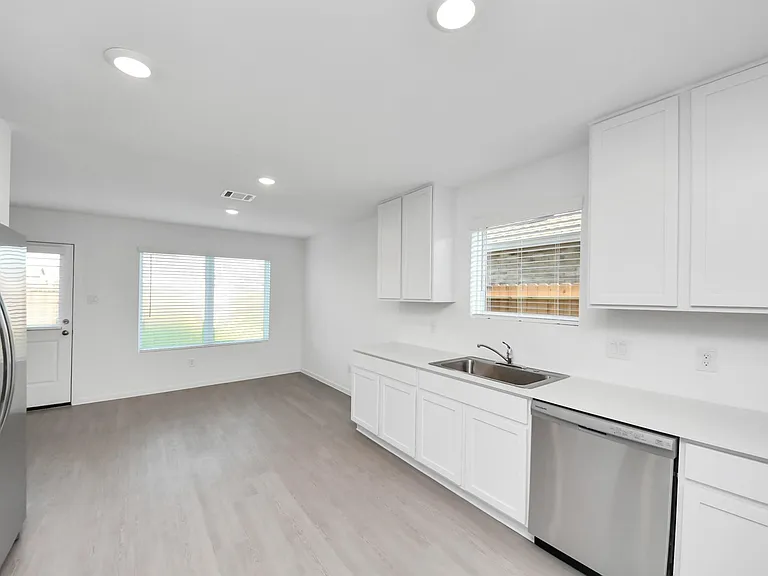 6415 Geyser Starish Dr — Photo 19