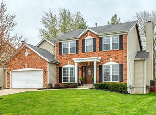1325 Auburn Hills Dr, Saint Charles, MO