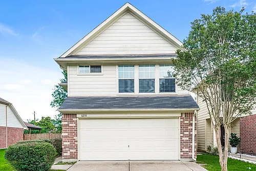 8238 Fuqua Gardens Dr Photo 1