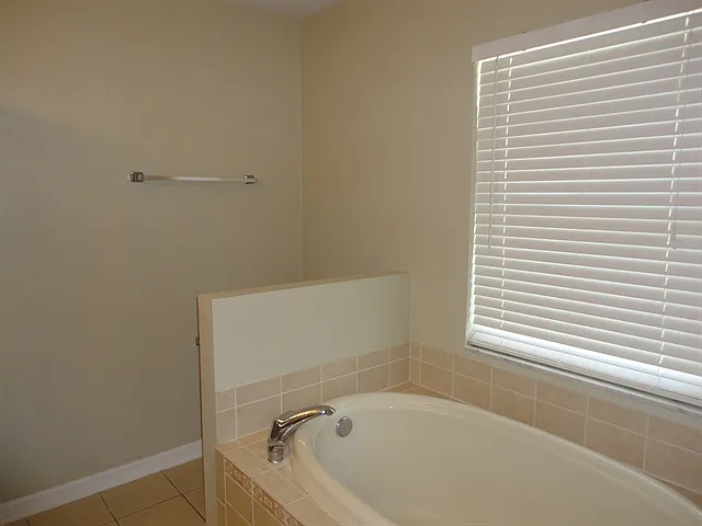 7742 Citrus Blossom Dr — Photo 9