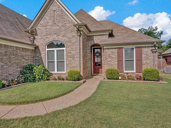 3rd image of 3427 Big Springs Ln