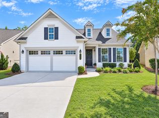537 Hazelnut Dr, Peachtree City, GA 30269