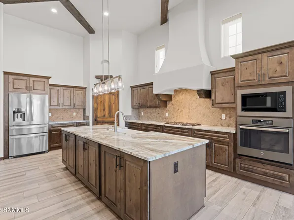 2256 Sedona Hills Pkwy, Las Cruces, NM 88011