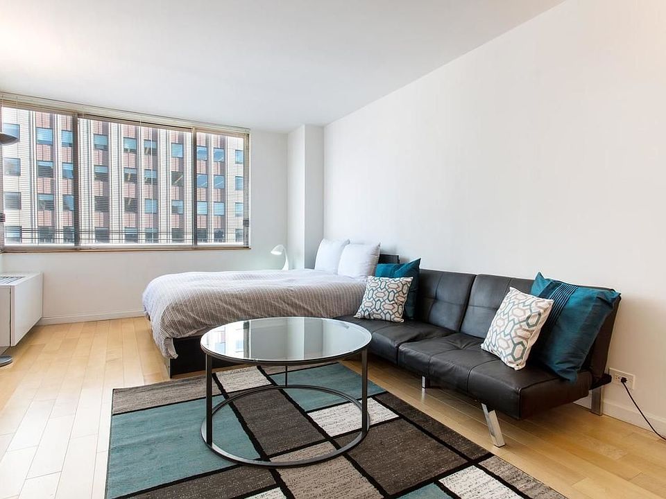 1st image of 350 W 50th St APT 10A