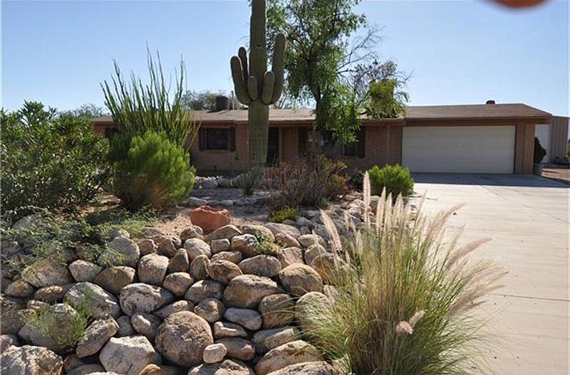 1st image of 4280 N Sierra De Luna Pl