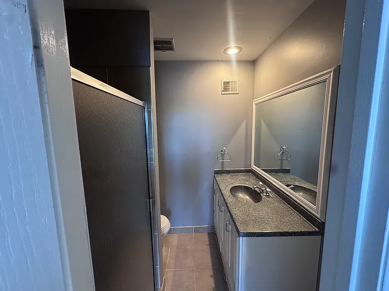 W 108th Pl — Photo 14