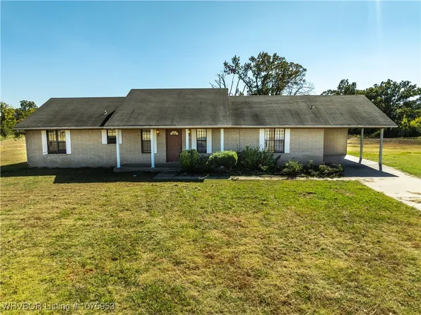 4842 Oak Grove Ter, Van Buren, AR 72956