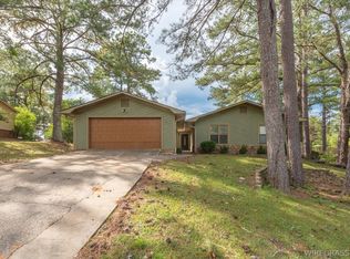 607 Chickasaw Rd, Enterprise, AL 36330