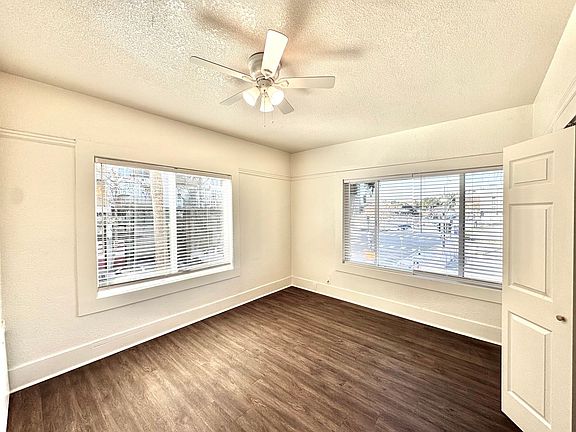 5th image of 843 13th St APT 7