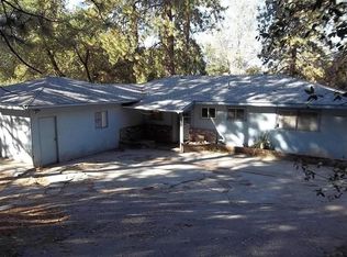 695 Crestview Dr, Diamond Springs, CA 95619