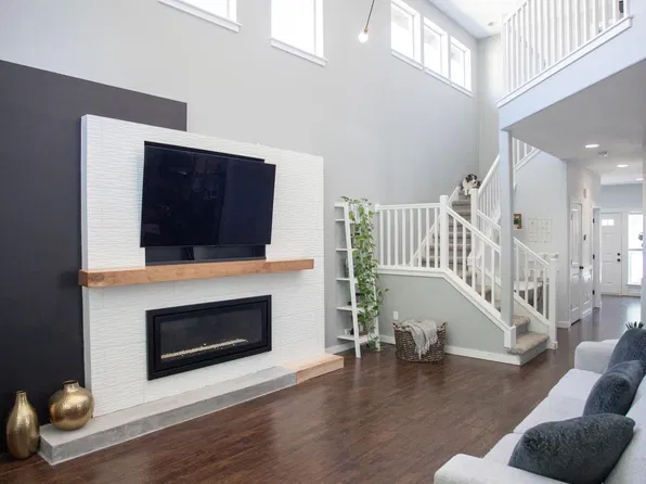 22890 SE 263rd St, Maple Valley, WA 98038