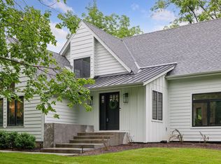 1611 Hill Ridge Ter, Minnetonka, MN 55305