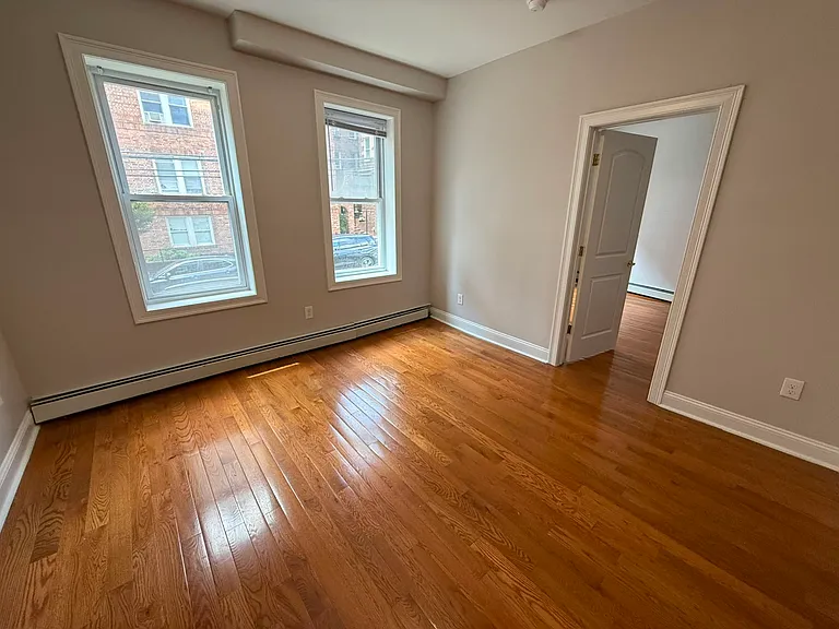 6 Tonnelle Ave #13E — Photo 10