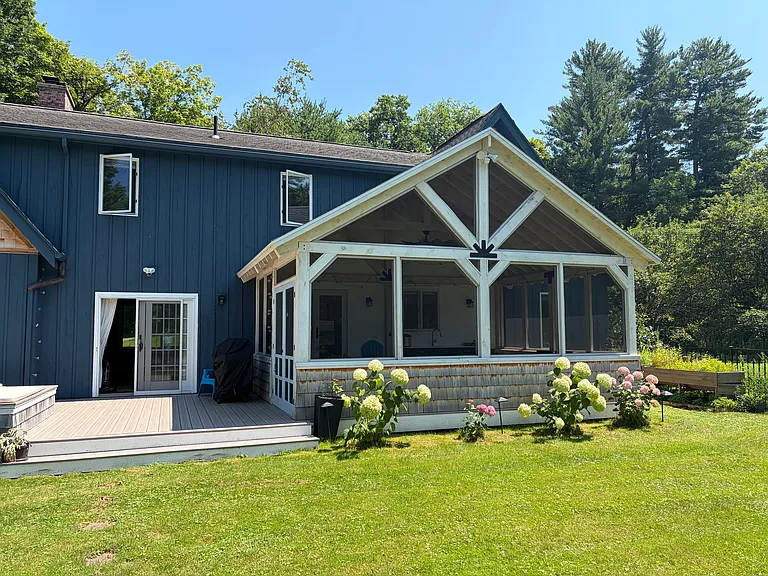 140 Old Stockbridge Rd — Photo 37