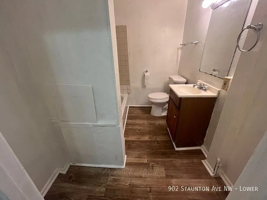 2 Bedroom 1 Bath Apartment Coming Soon -Please excuse our mess! — Photo 4
