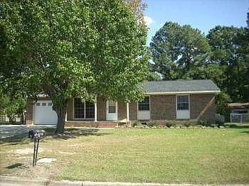 2nd image of 103 Holliday Ct