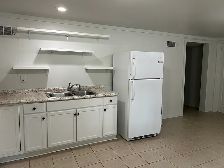 553 Woodland Hills Dr — Photo 11